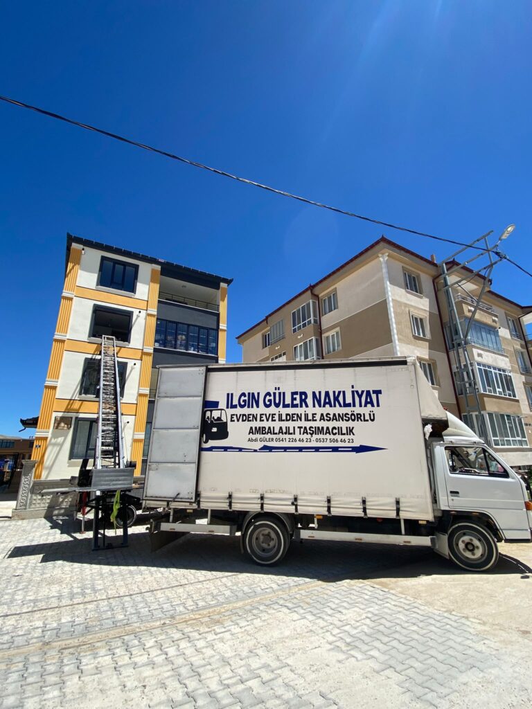 Güler Nakliyat aracı
