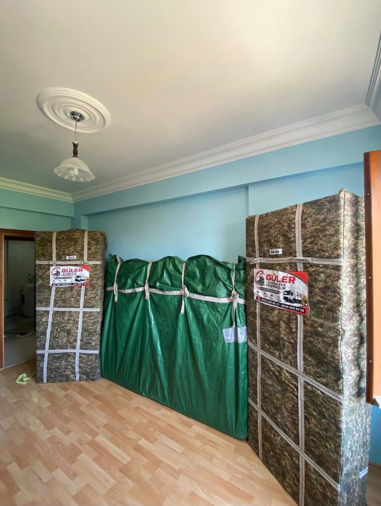 Güler Nakliyat paketleme çalışması